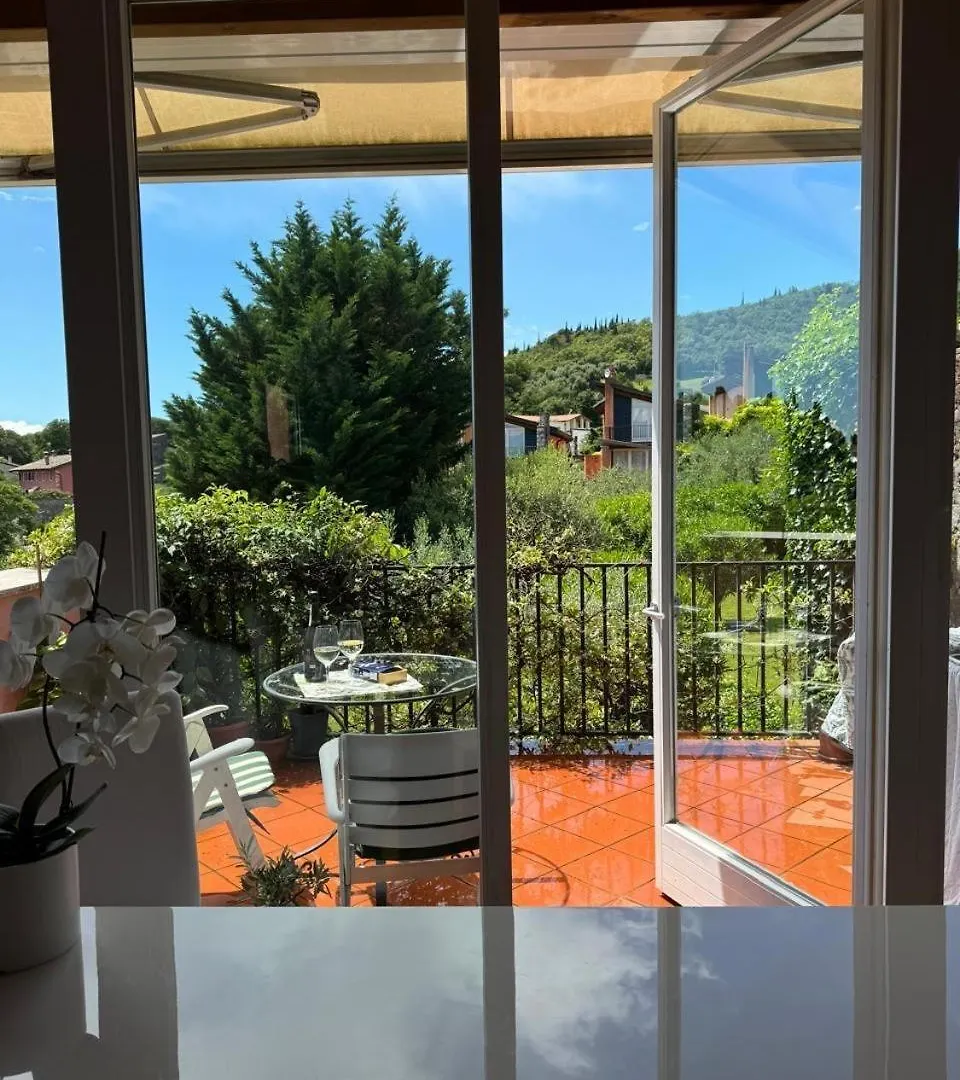 Welcome Traveller Charm Montees Marciaga 0*,